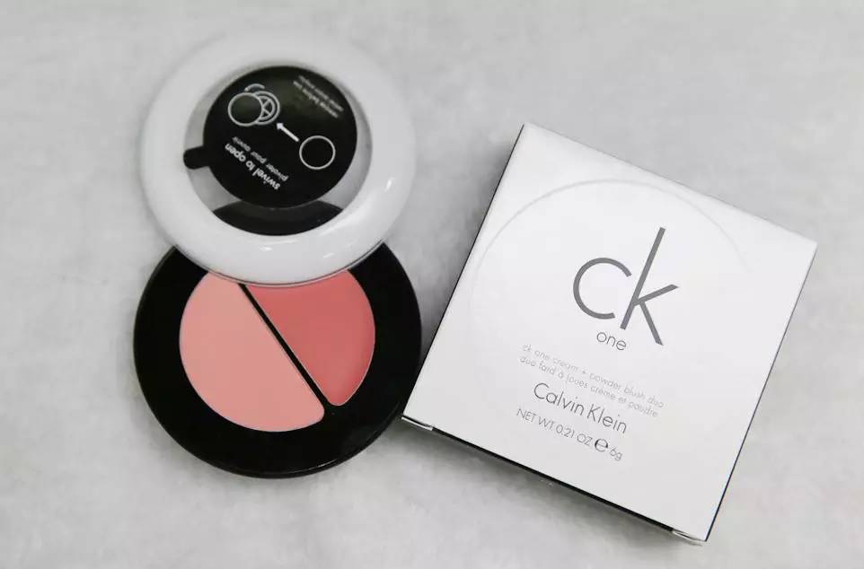 娲讳箙瑙佹湁鍝簺绯诲垪,娲讳箙瑙佺殑褰╁鍝佺墝