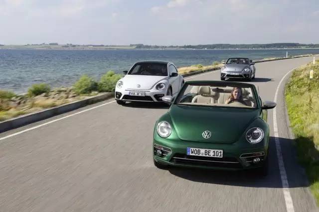 10款甲壳虫四门敞篷版,敞篷甲壳虫2023款官方报价