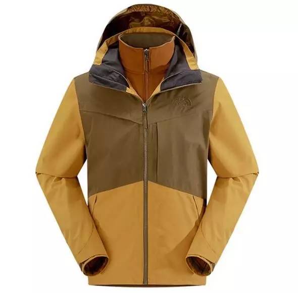 什么款冲锋衣好穿,一衣三穿冲锋衣穿着舒服吗