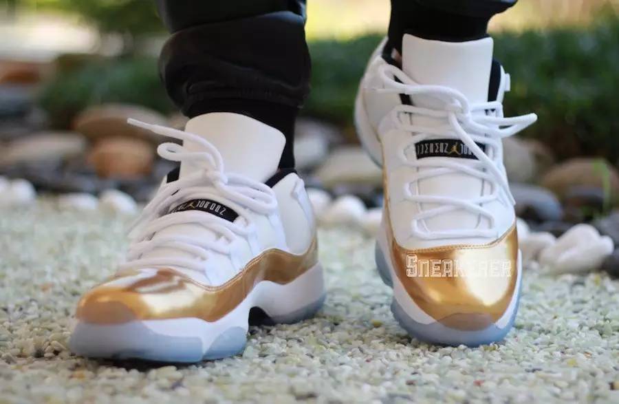 看上去很有钱！一大波土豪金球鞋金晃晃来袭！