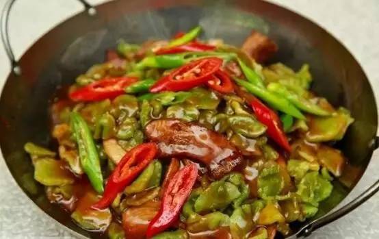 舌尖上的美食笋烧肉,正宗油焖笋烧肉