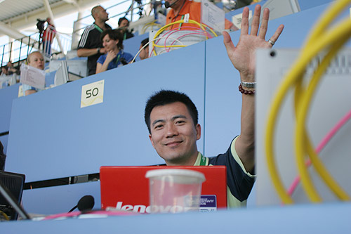 只有他，甘愿为中国足球“裸奔”