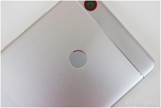 努比亚无边框旗舰手机z11上手体验,努比亚z11手机评测视频