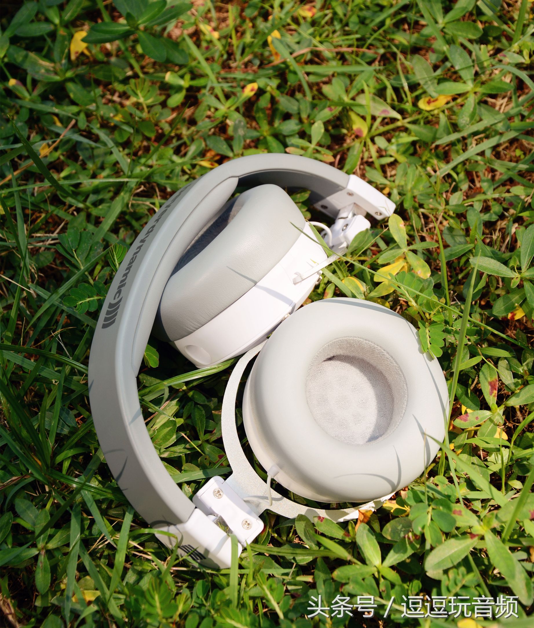 拜亚哪款头戴式蓝牙耳机好,拜亚动力头戴式旗舰耳机测评