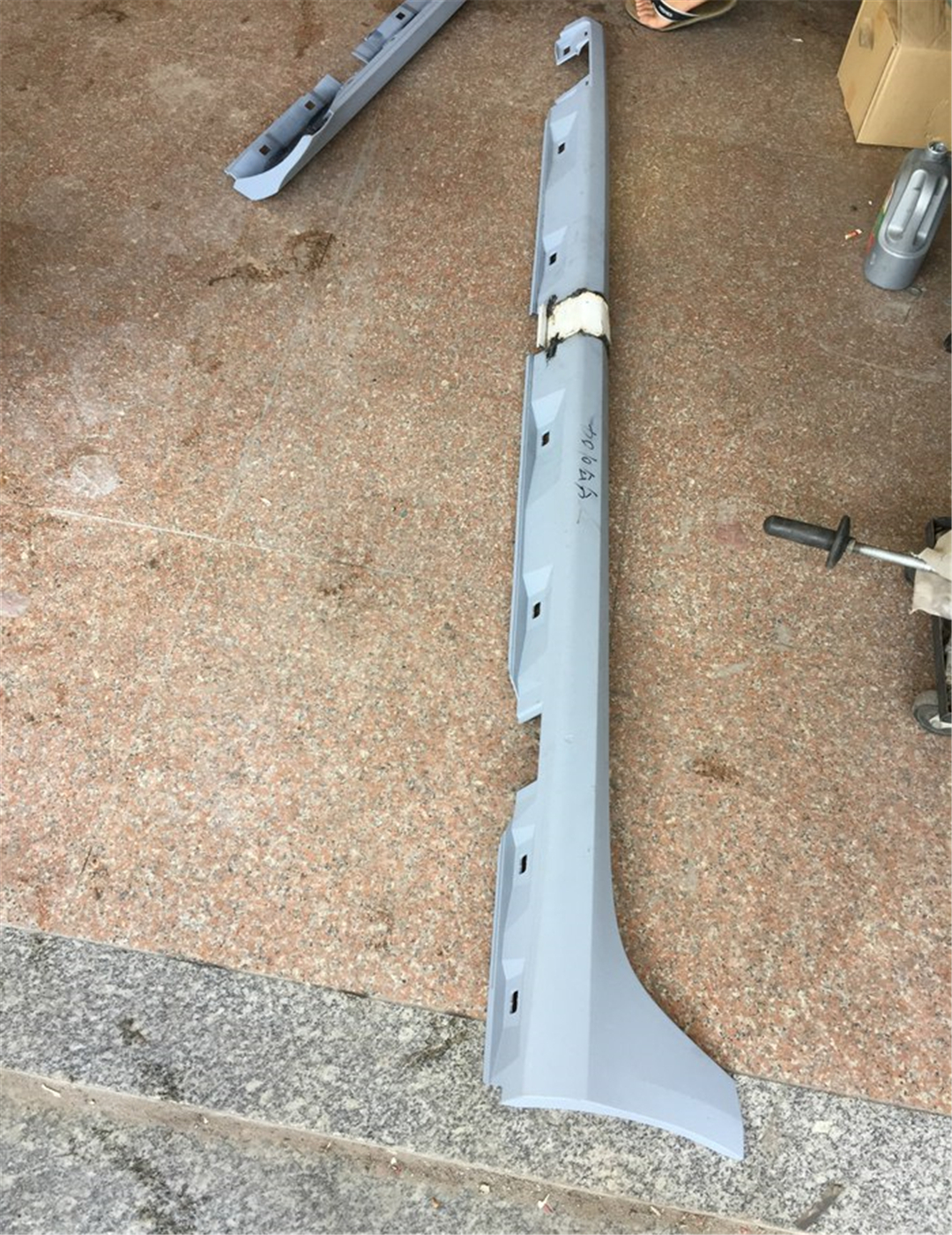 花50万改装,奥迪a6l和rs6的区别