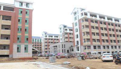 余干实验小学在哪,余干县第三小学会搬迁吗