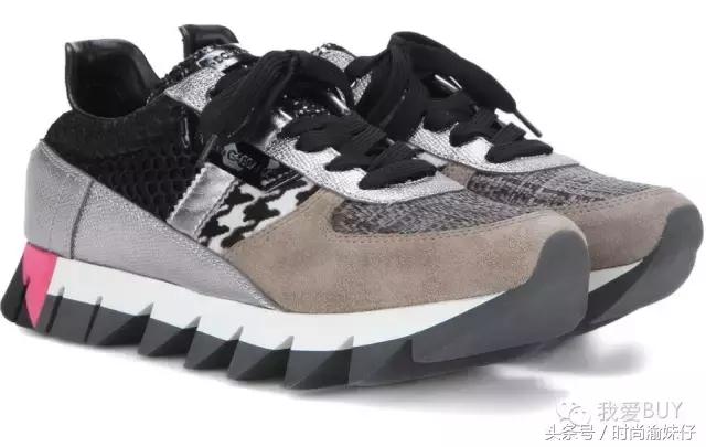 高圆圆杨幂冬季街拍look,杨幂同款回力鞋近期