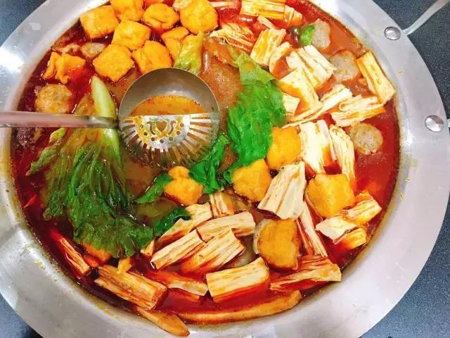 不吹牛牛肉是真牛肉吗,不吹牛的牛肉火锅