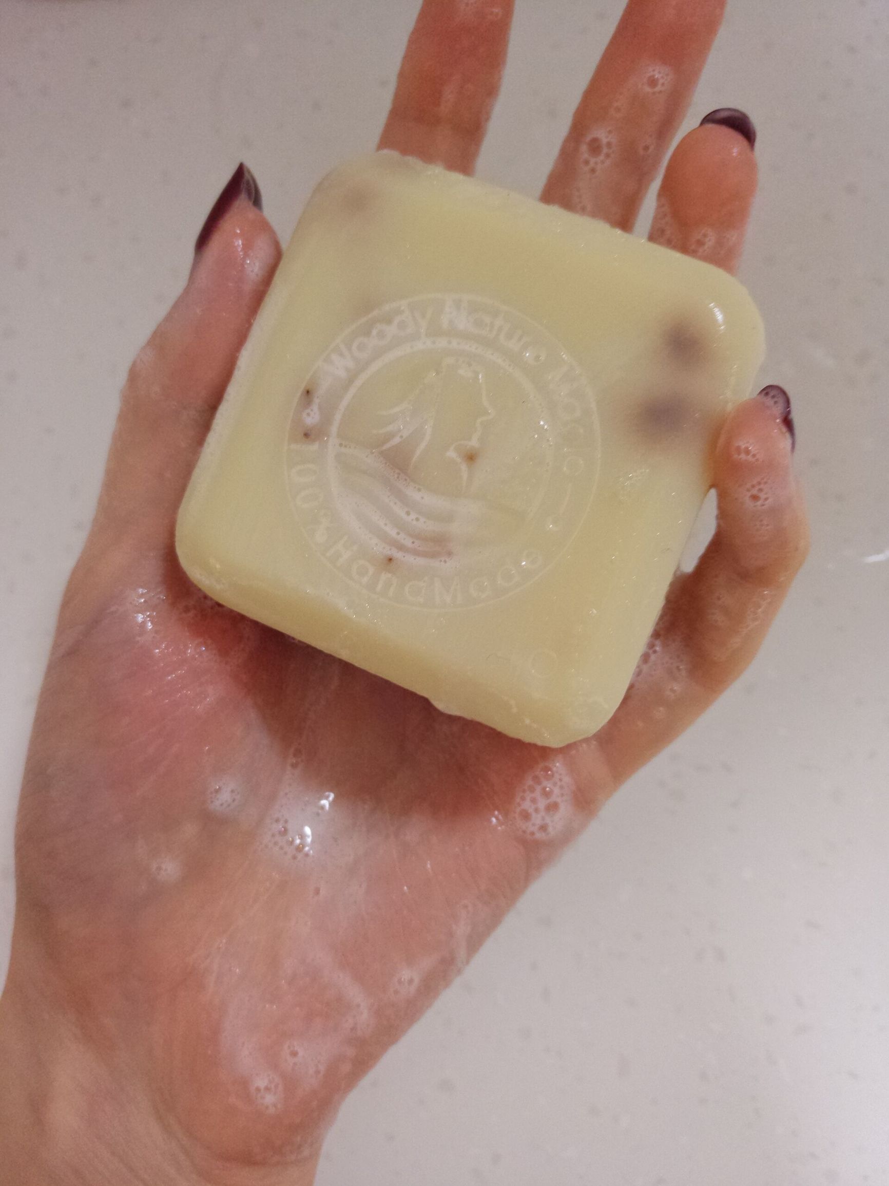 什么香皂可以把脸洗得越来越白,脸洗不干净用什么香皂