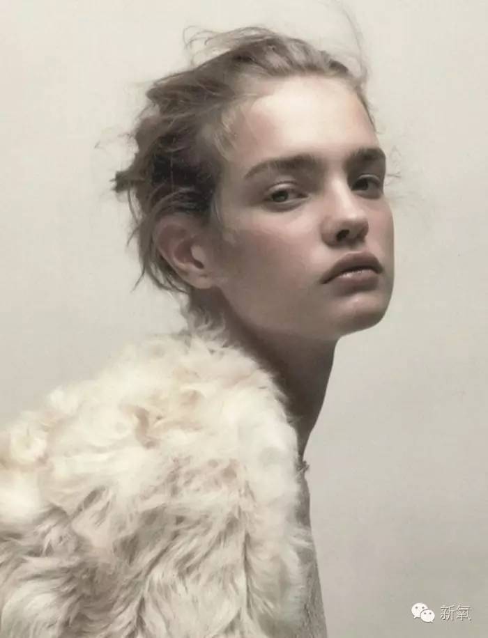 11岁卖水果，19岁嫁王室，29岁成LV太子妃……