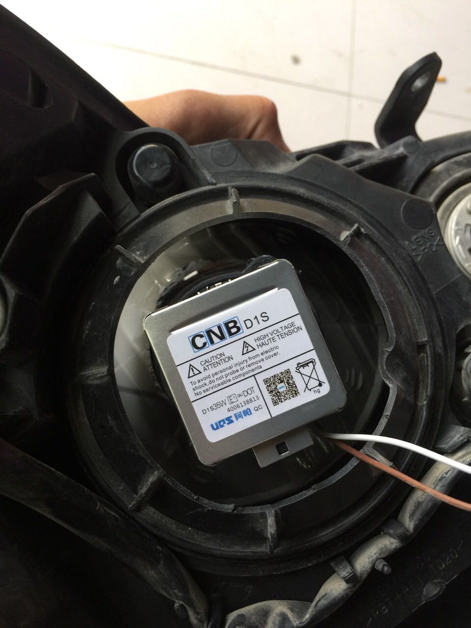 斯巴鲁xv改雾灯详细教程,斯巴鲁xv改军绿色