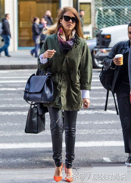 军绿色外套穿搭棉衣,军绿色棉服如何穿出高级感