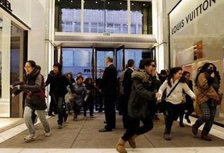 工作关系常年出差,朋友给我发财商机,我拒绝后她翻脸