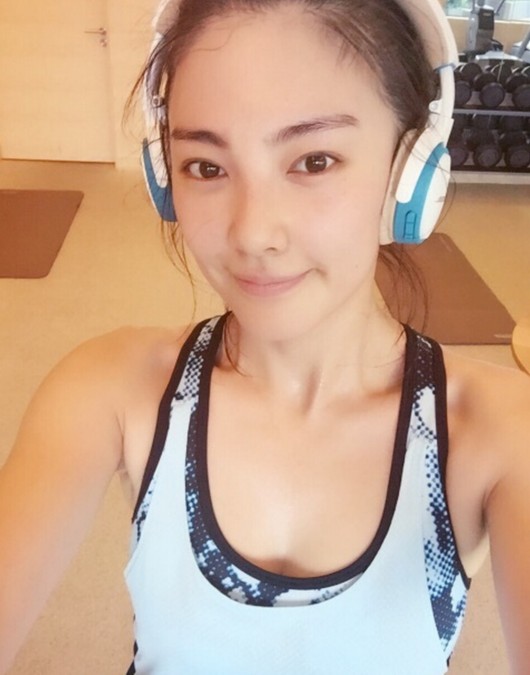 张雨绮健身裙搭配,张雨绮运动装怎么搭配