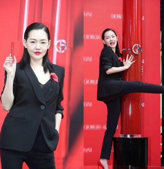 小s助阵二女儿,小s和女嘉宾接吻