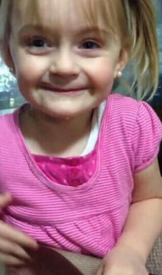 为什么化妆师化妆那么显老,化妆师为什么化妆显老呢