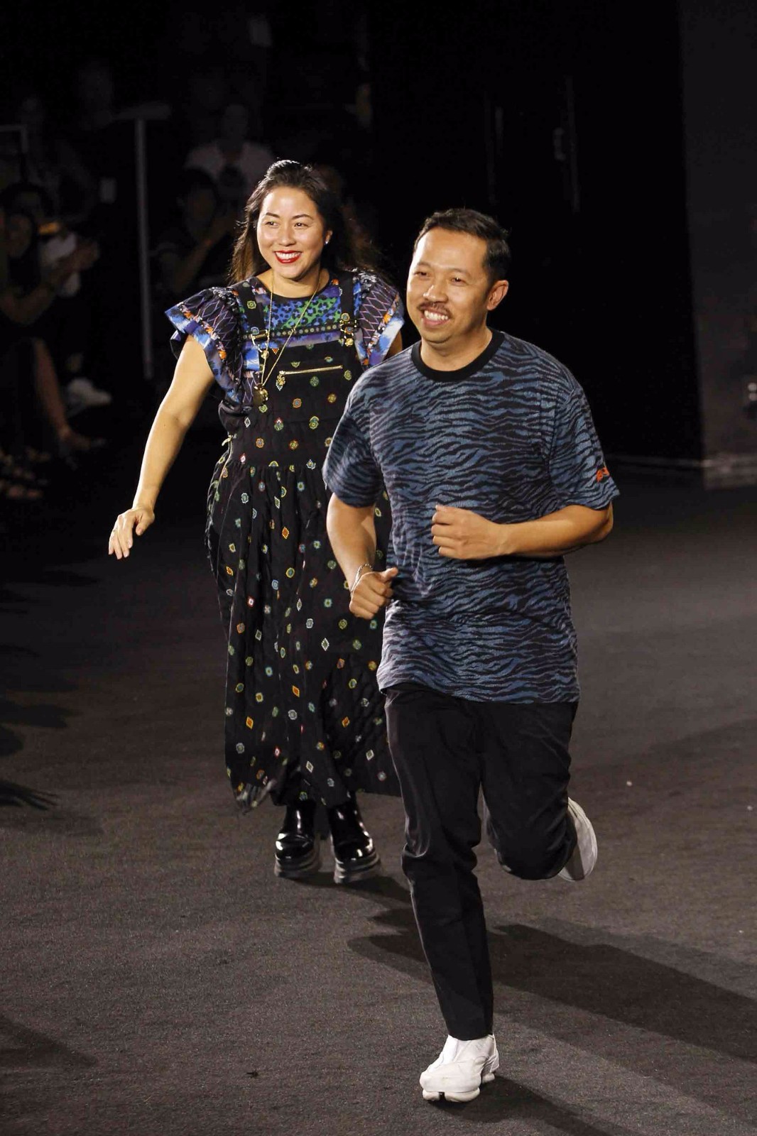 范爷绝世美颜，还是把KenzoXHM穿成了花老虎