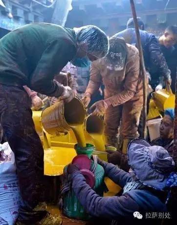 布达拉宫粉墙时间,布达拉宫一年一度的刷墙日