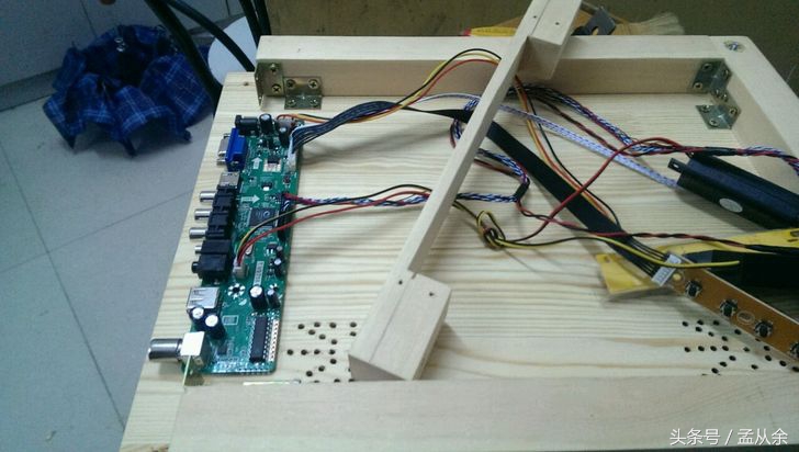 废旧老笔记本屏幕改装成显示器,废旧笔记本改装成mini主机