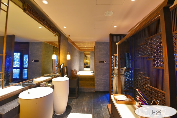 古城内的酒店,古城里酒店