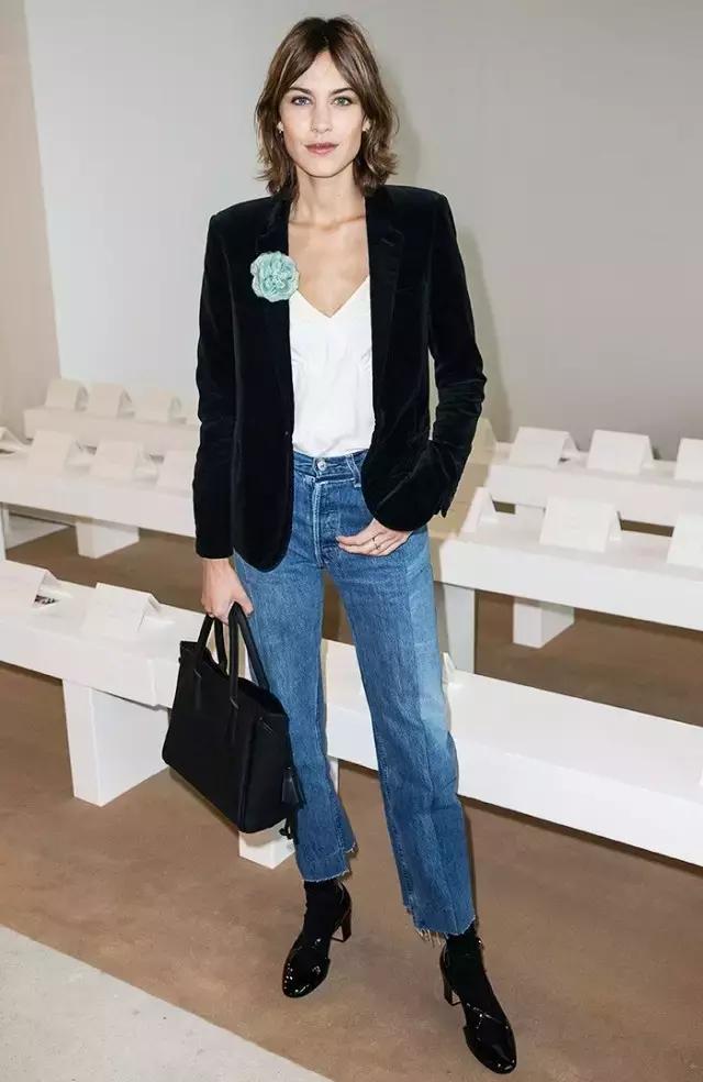 生命是一袭华丽的袍子,生命就是一袭华丽的袍子