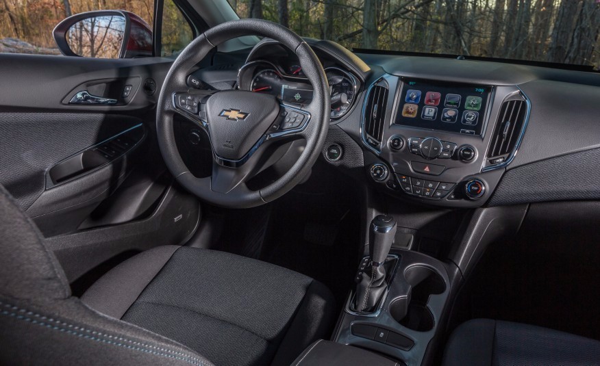 外国人评价经典科鲁兹,新科鲁兹吐槽