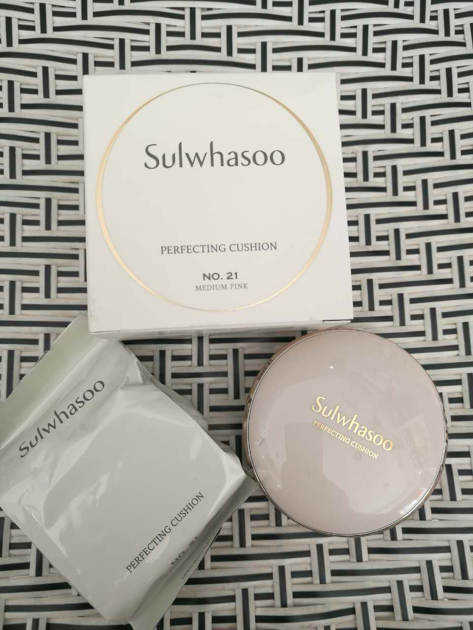 韩妆气垫性价比,韩妆粉底气垫推荐哪个颜色