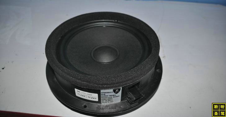 几百万豪车的原车喇叭又长什么样子呢？欢迎吐槽