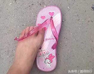 一双舒服的拖鞋,一双拖鞋能有多软