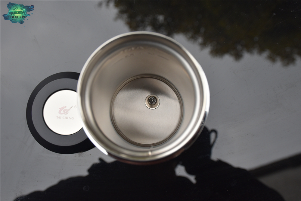 旅途中无处不在的温暖-QCY侣澄便携电热杯