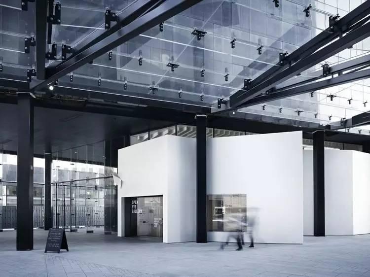 范冰冰龙袍博物馆,范冰冰龙袍被哪个国家收藏了