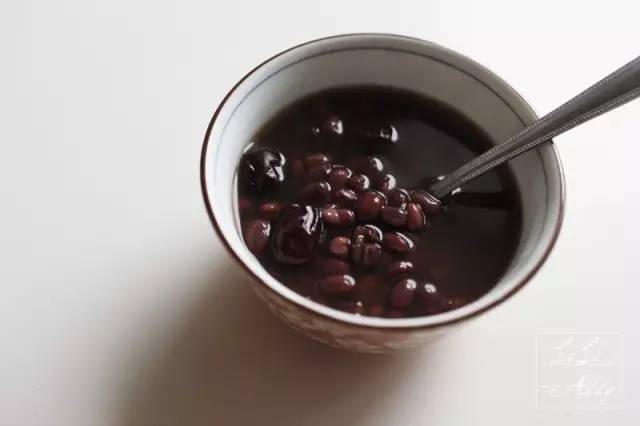 黑糖饮品的正确吃法,黑糖不白吃