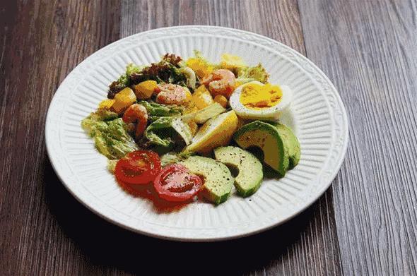 新白鹿、绿茶3折,炉鱼、乐伯部队锅半价,哈根达斯买一送一西湖边上的老牌商场,要用6天承包你的胃!