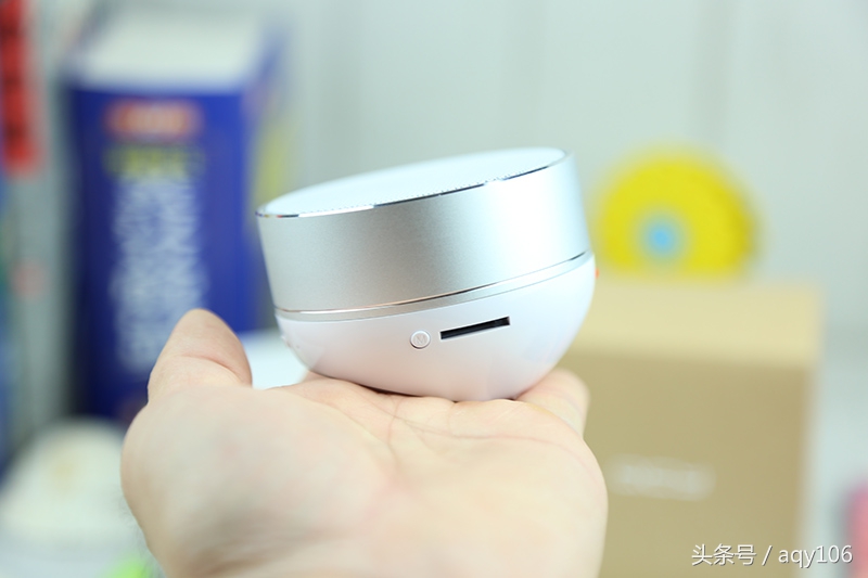 听的就是性价比——QCY新品无线蓝牙小音箱QQ800上手体验