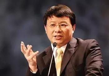 自称投资是“第二职业”，这位堪称教父的投资大咖讲真如此谦虚？