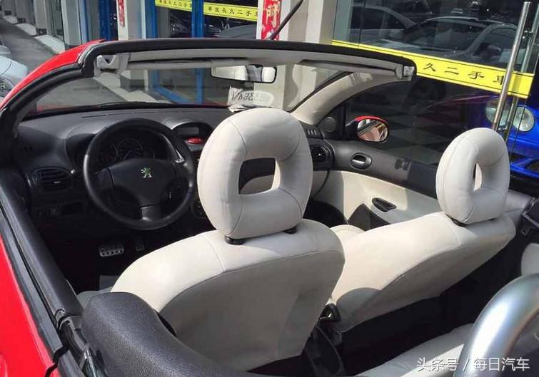 小伙买车给女朋友却分手了,小伙买跑车女友酝酿离开