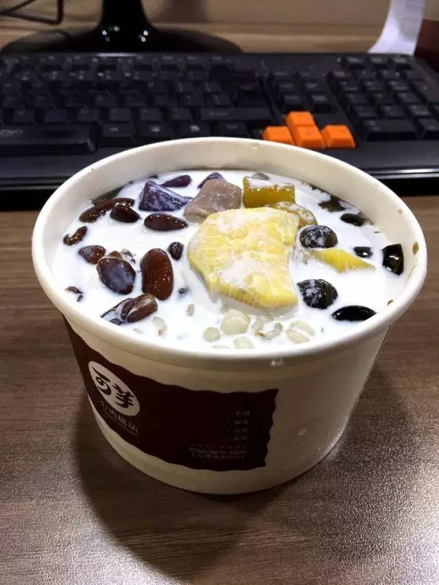 周一上班有情绪？能用嘴巴解决的，我们尽量不动手！