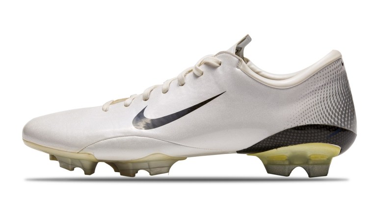 经典回顾c罗,对c罗最重要的球鞋