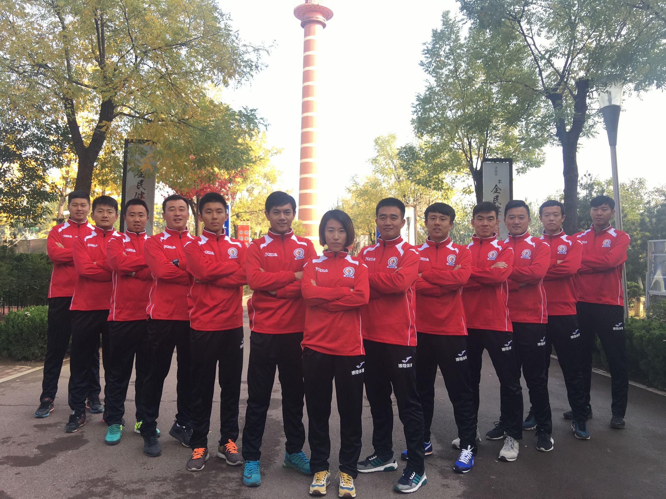 六年级的足球赛日记,六年级足球比赛日记