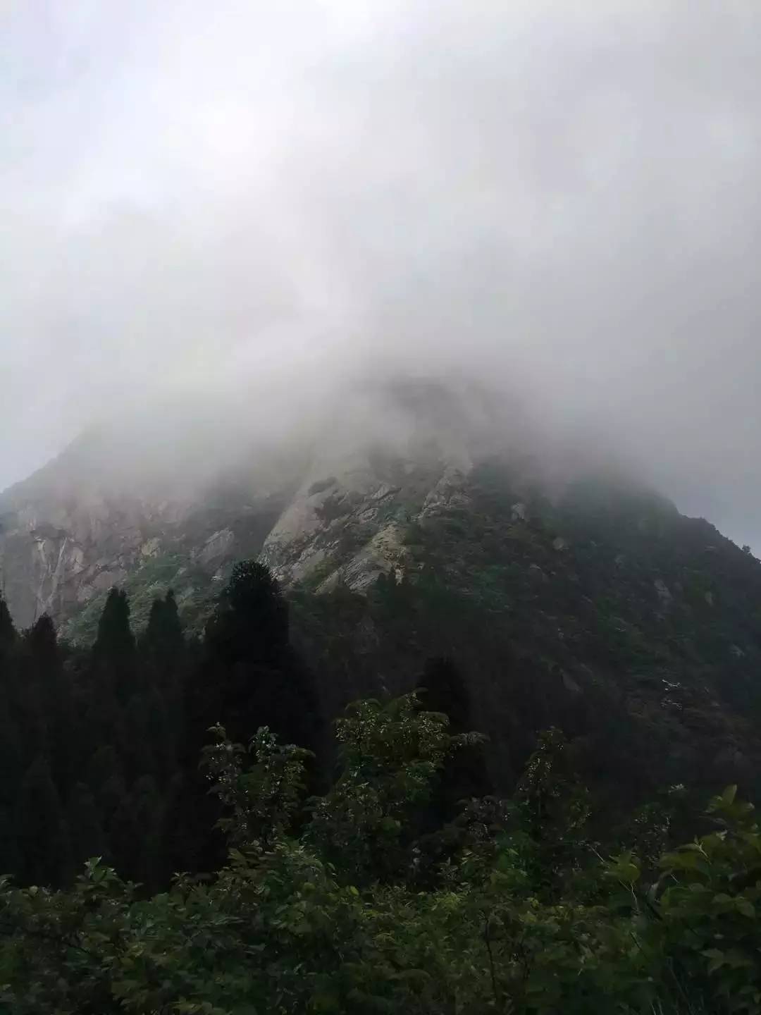 温州雁荡山徒步攻略,雁荡四尖徒步路线