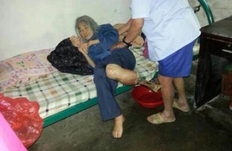 老年人家里有异味怎么消除,老人屋里有臭味用什么除异味