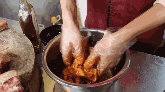 正宗西昌烧烤,喝酒吃肉看电影,关键人均才50~