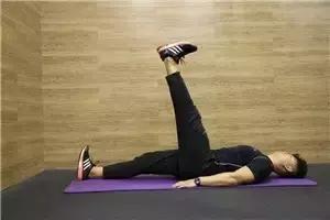 解决腰痛的腰椎锻炼方法,练一下腰椎的操