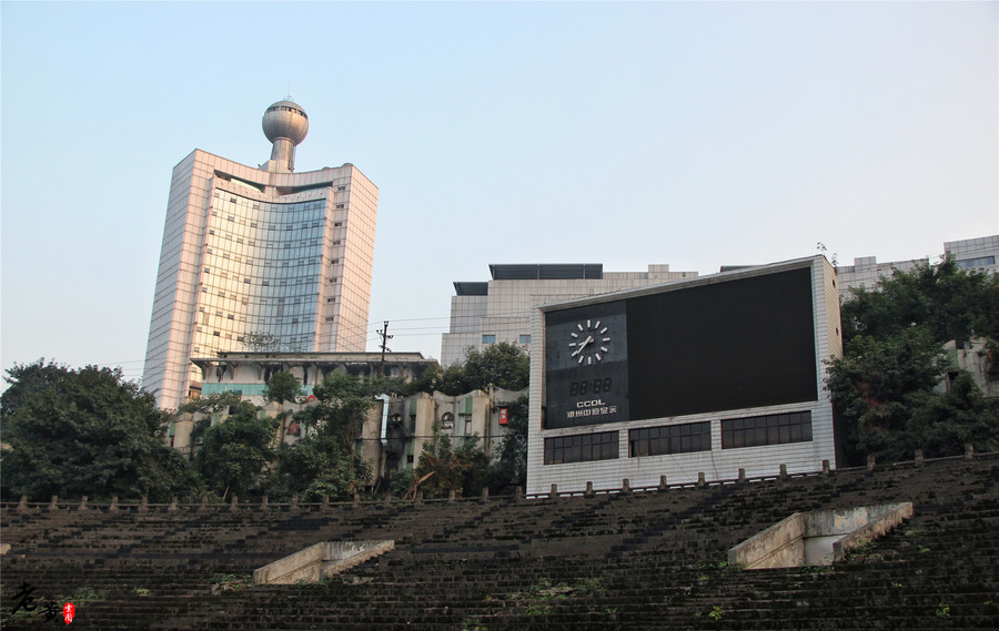 还记得年少时的梦吗足球球星,重庆隆鑫足协杯夺冠完整视频