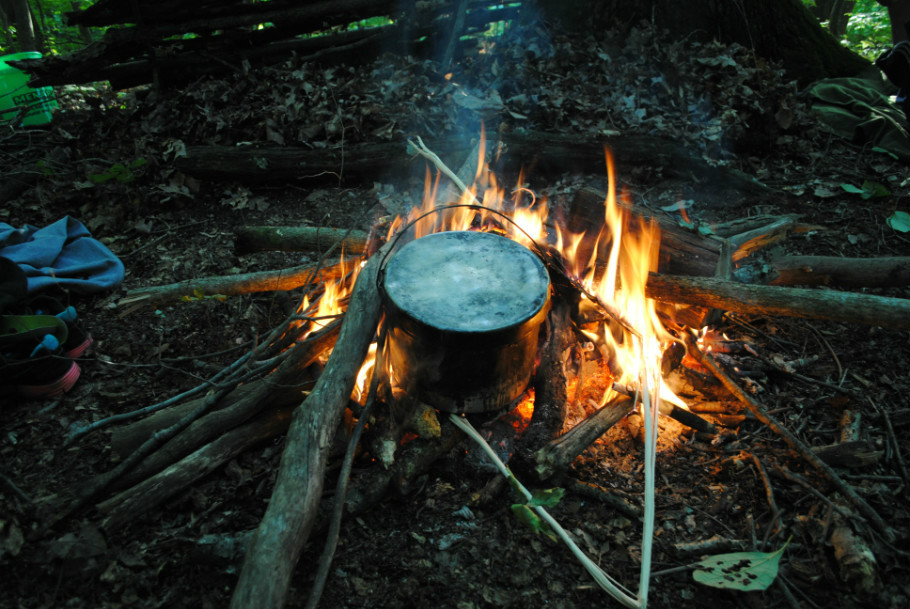 100块钱怎么配末日求生包,200元逃生包