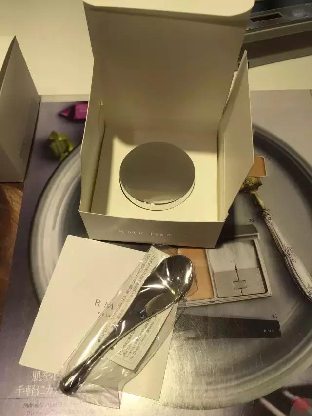 哪种眼霜好用又实用又有效,眼霜推荐24岁适合的眼霜平价