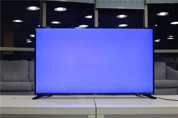 想给家里装个投影仪,有没有必要给卧室装个投影仪