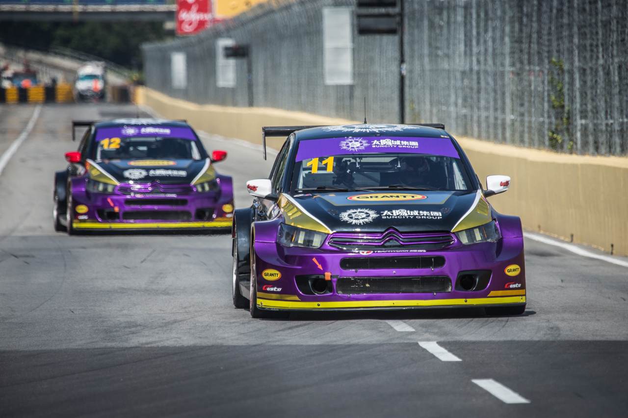 极品飞车剃刀视频,极品飞车夺旗赛