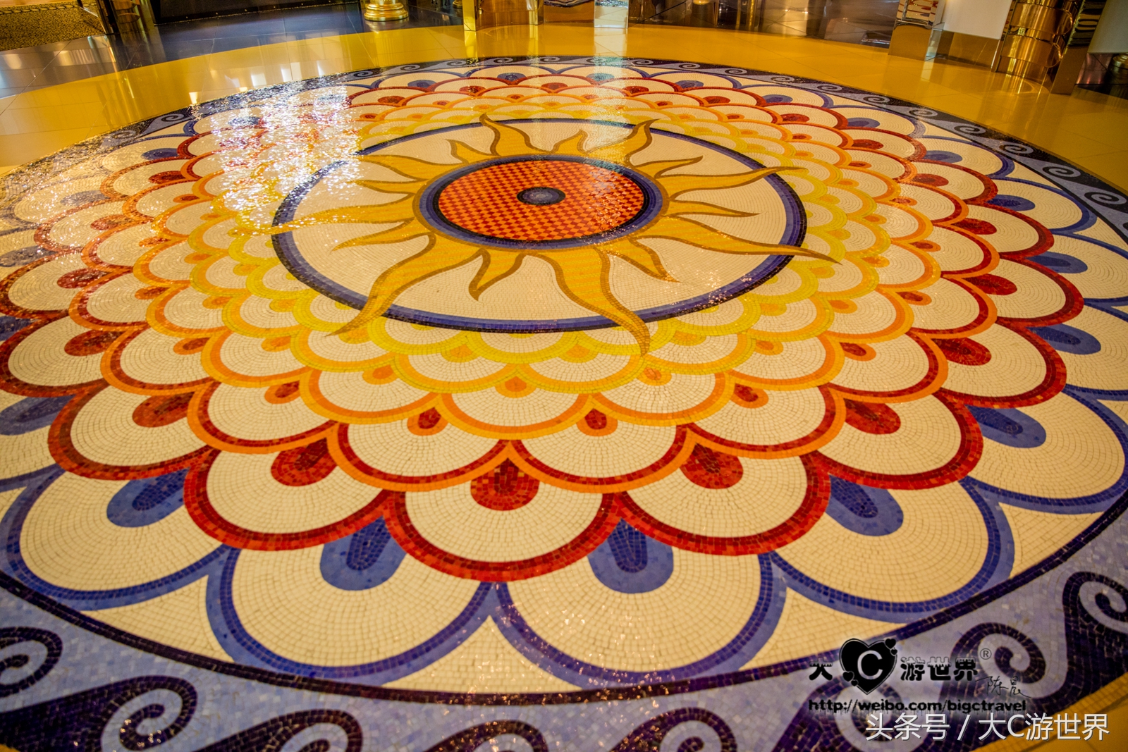 旅游的中国夫妻住迪拜帆船酒店,住迪拜帆船酒店攻略