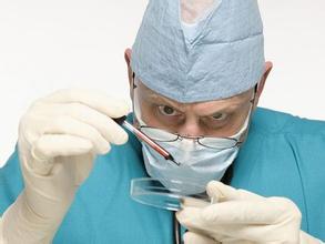 腺癌与鳞癌哪一个发病率高,为什么鳞癌多为中央型肺癌